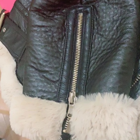 SOLD - Picture 6 of 8